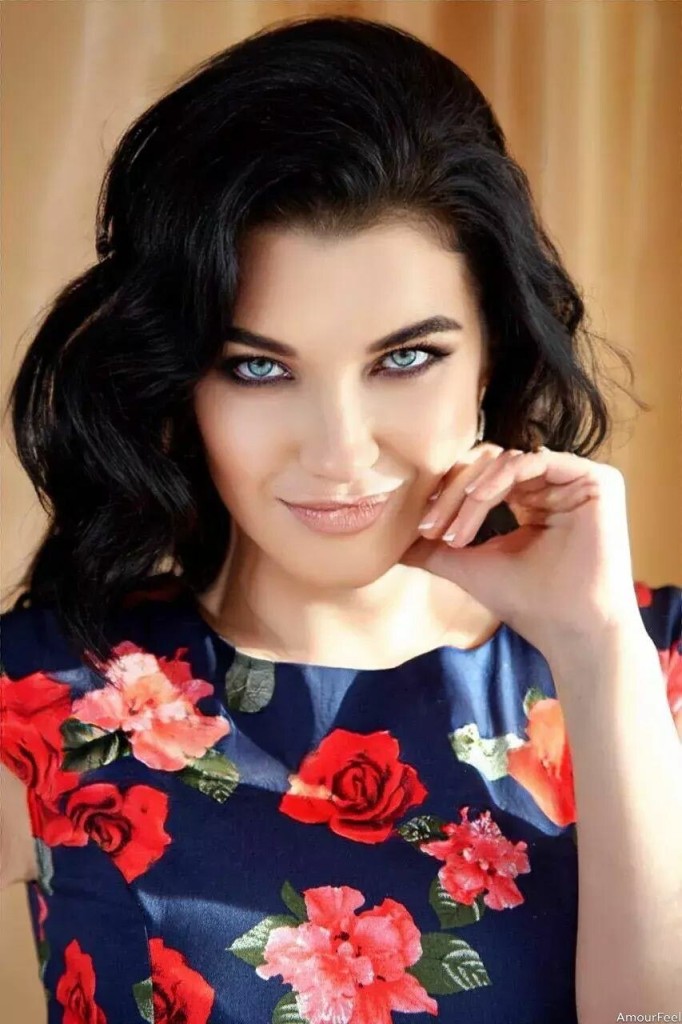 Inna Profile image 4