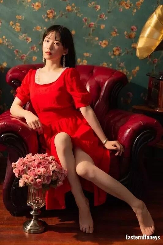 XinE Liu Profile image 1