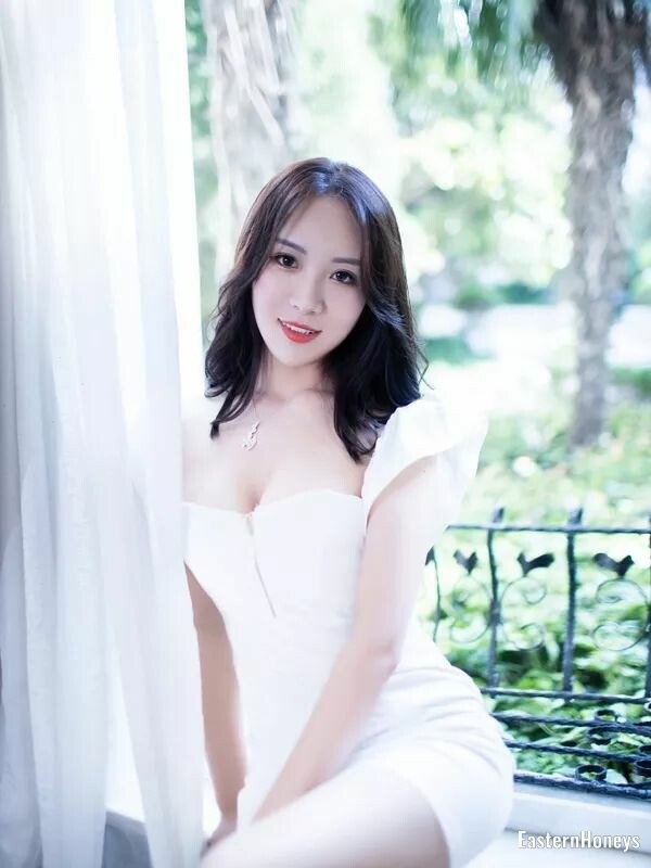 Tongtong Profile image 5