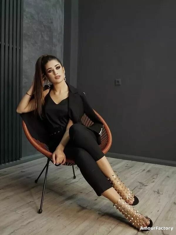 Victoria Profile image 4