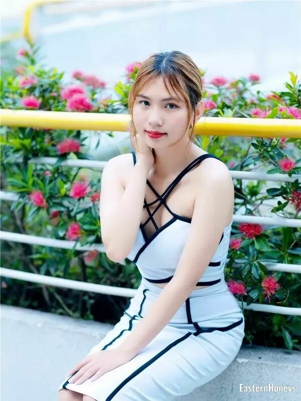 Oralie Profile image 3