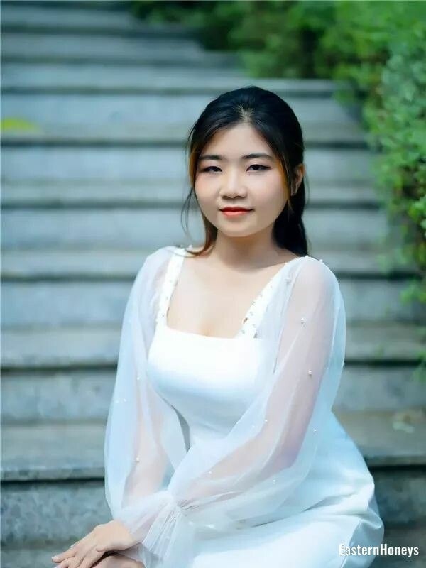 Sunny Profile image 1