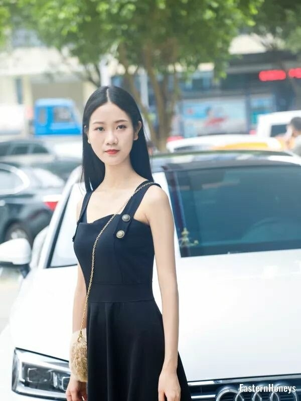 Minghong Profile image 5