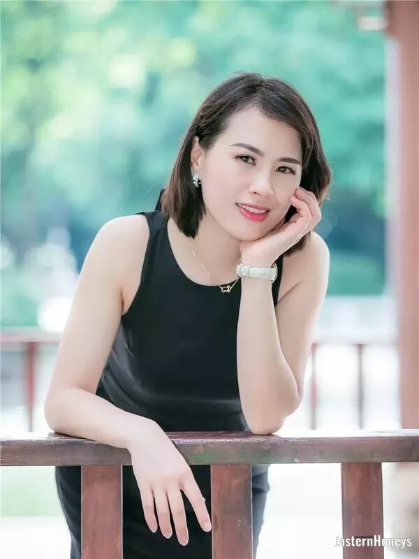 Bertha Profile image 1