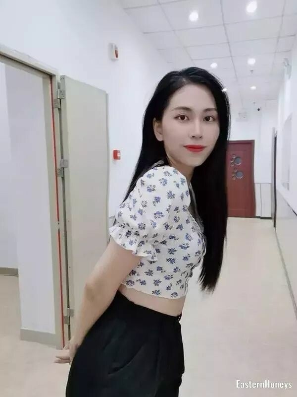 Meiying Profile image 2