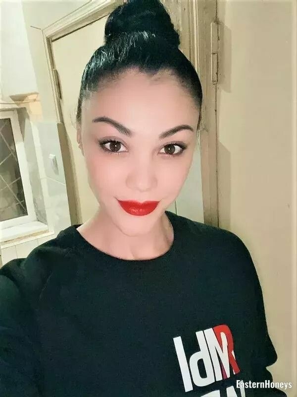 Sevara Profile image 4