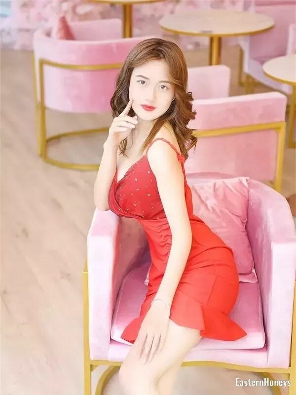 Xiaoling Profile image 5