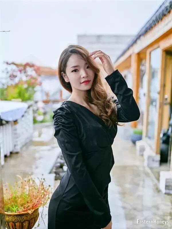 Nianhua Profile image 4