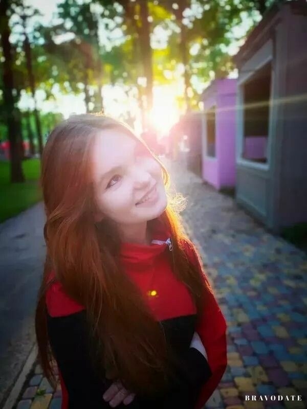 Victoria Profile image 4