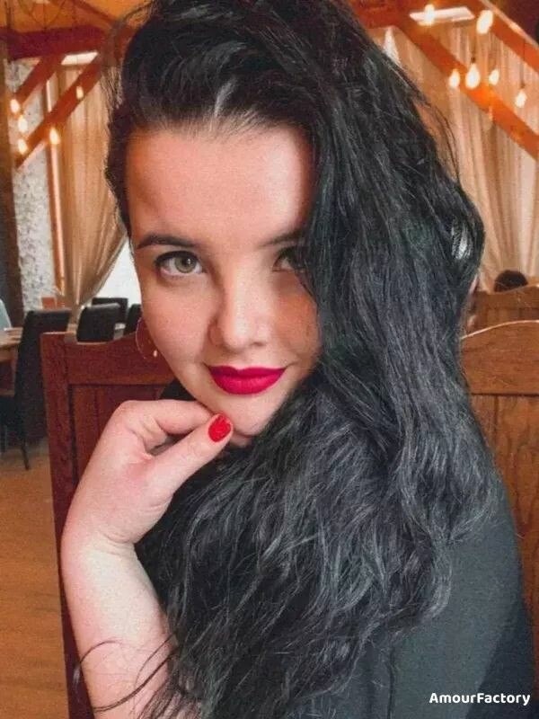 Anastasia Profile image 4