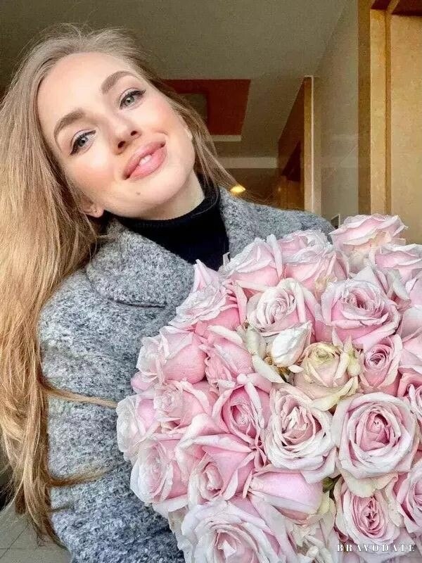 Oksana Profile image 1