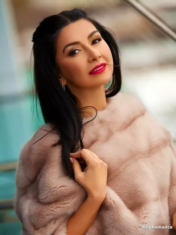 Iryna Profile image 4