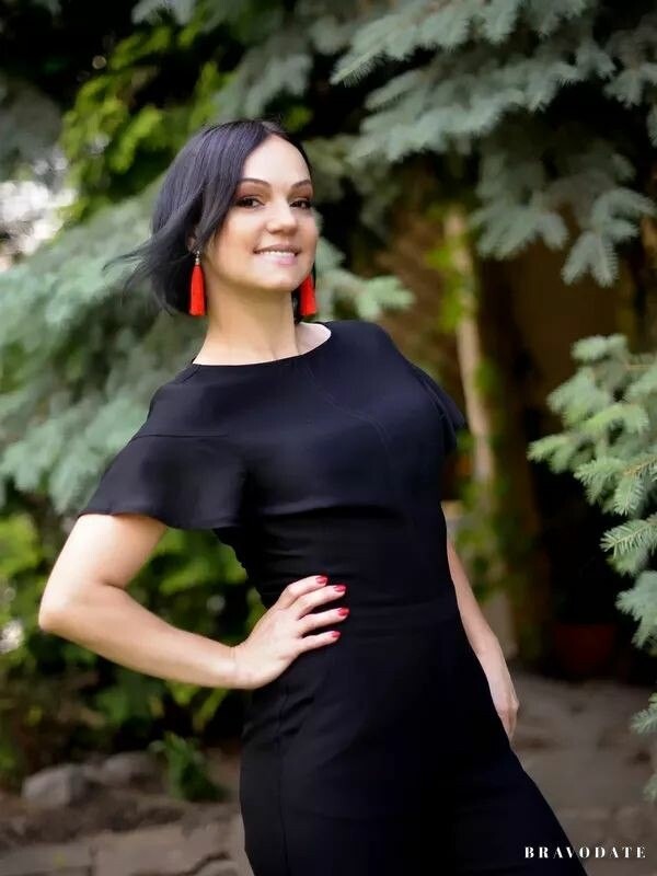 Viktoriia Profile image 3