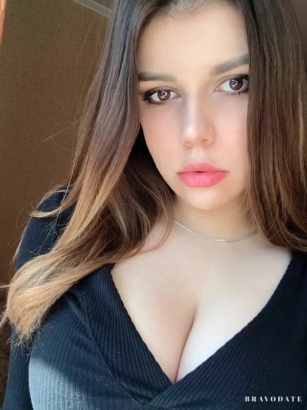 Victoria Profile image 4