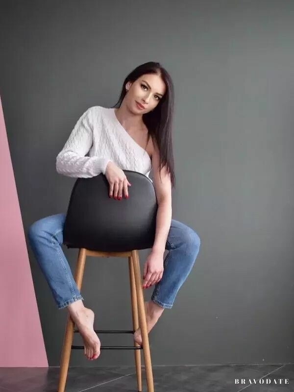 Kateryna Profile image 5