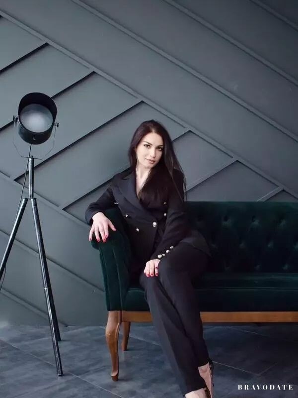 Kateryna Profile image 4