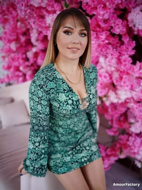 Lilia Profile image 1