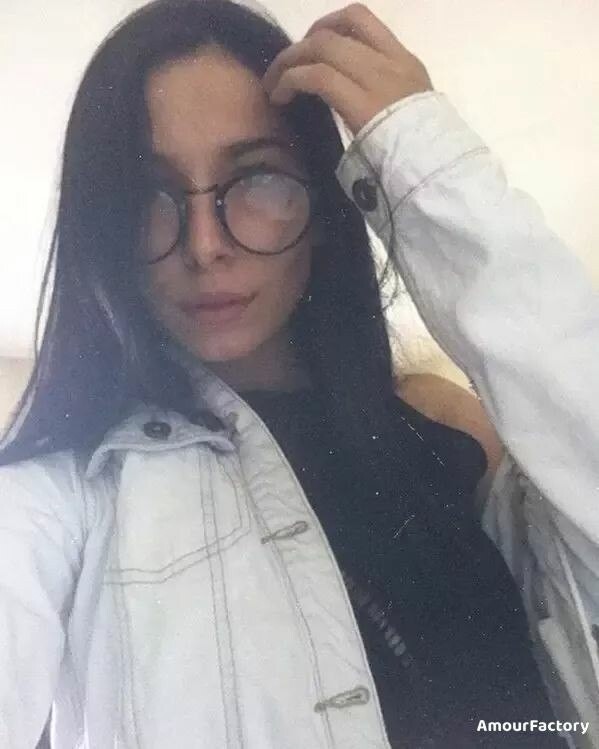 Alina Profile image 3