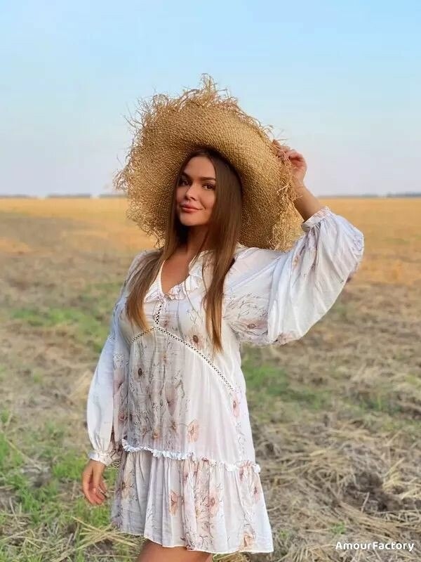 Anna Profile image 1