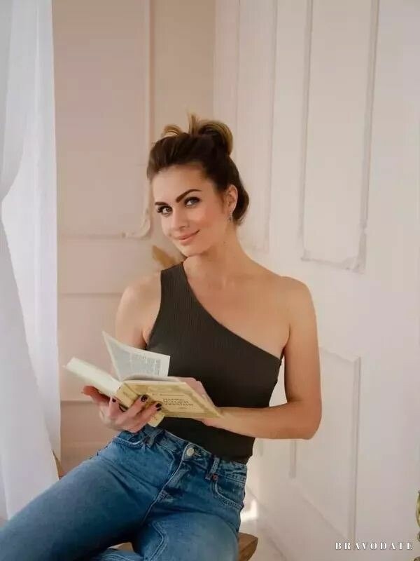 Olga Profile image 2