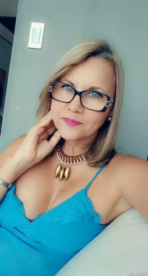 Nadia Profile image 4