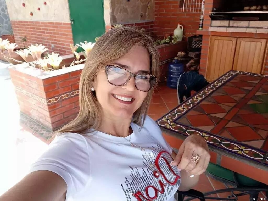 Melisa Profile image 4