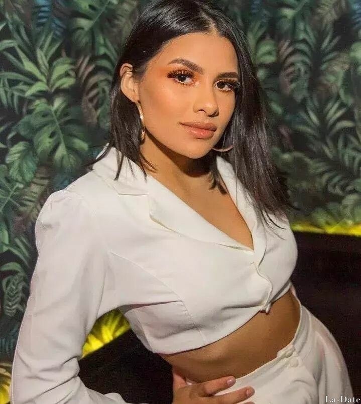 Carolina Profile image 4