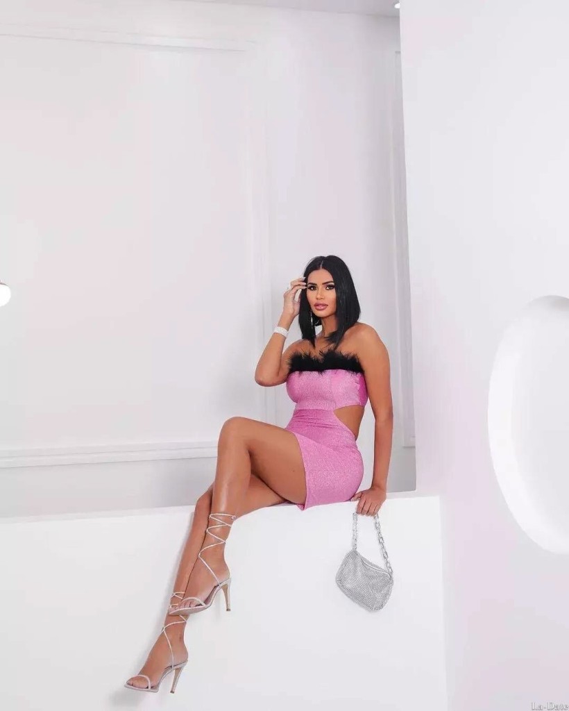 Jessica Mishelli Profile image 1