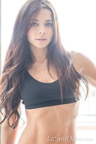 Leyni Profile image 3