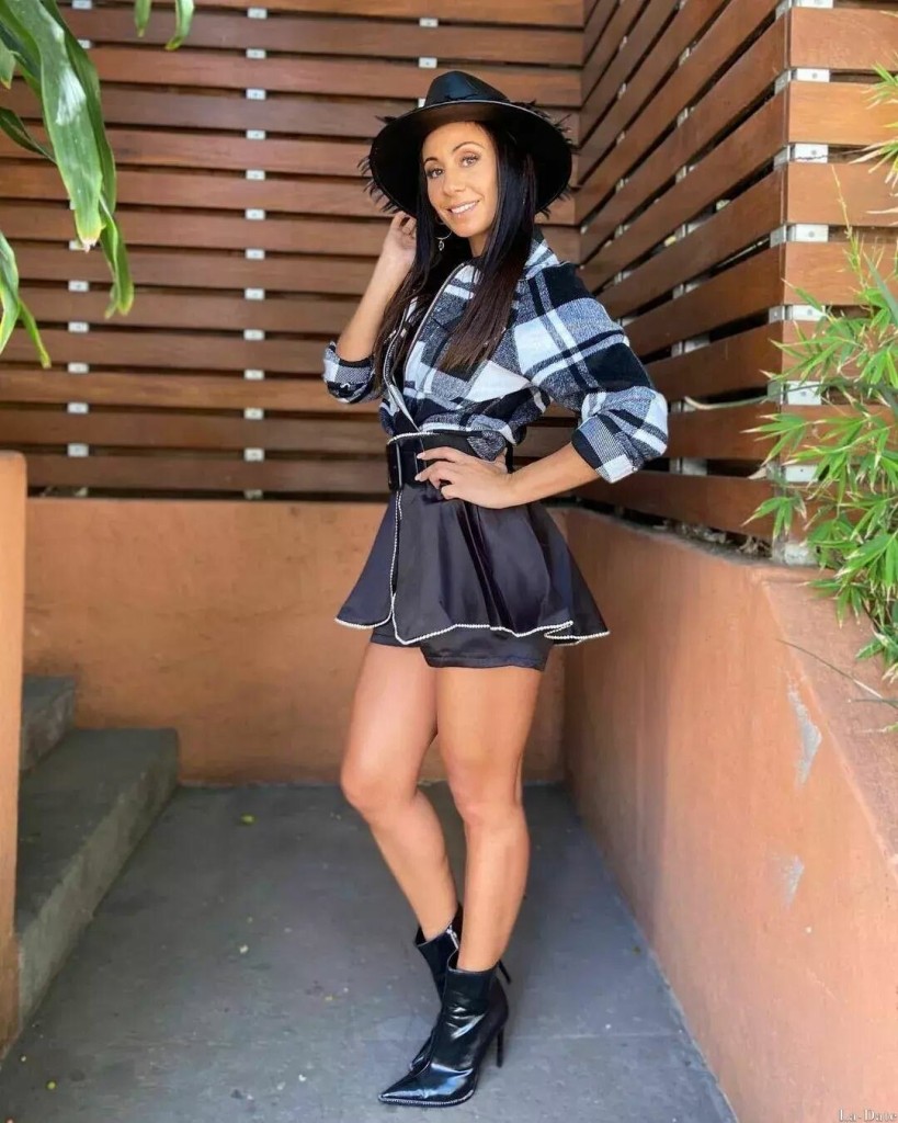 Camila Profile image 6