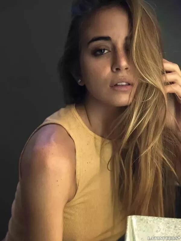 Brenda Profile image 4