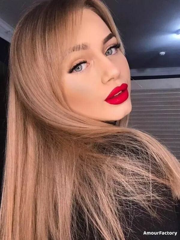 Anna Profile image 1