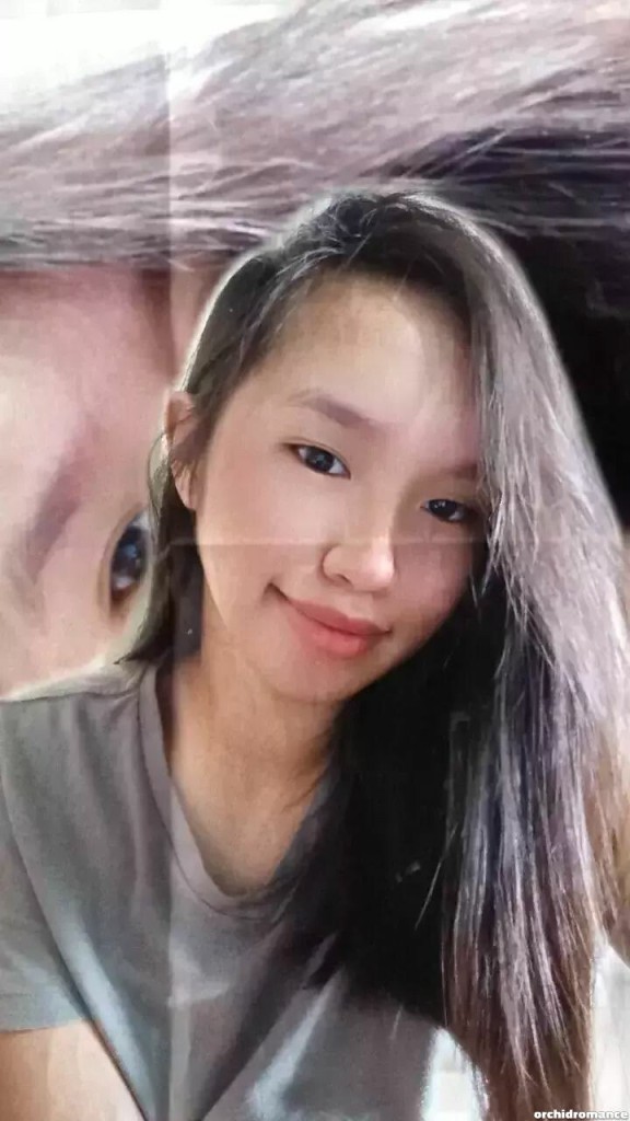 Yve Profile image 5