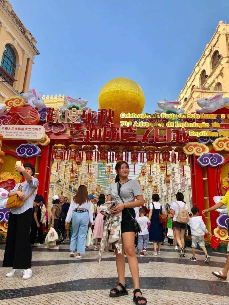 Cheryl Profile image 2