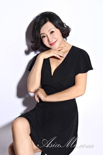 Sophia Profile image 2