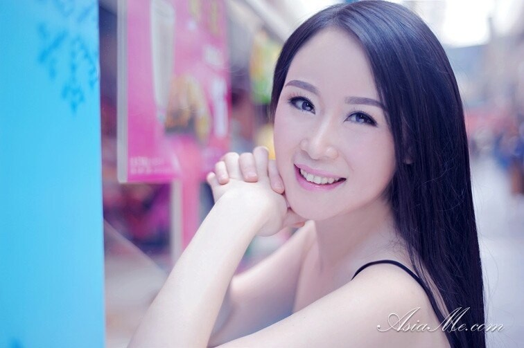 Scarlet Profile image 3